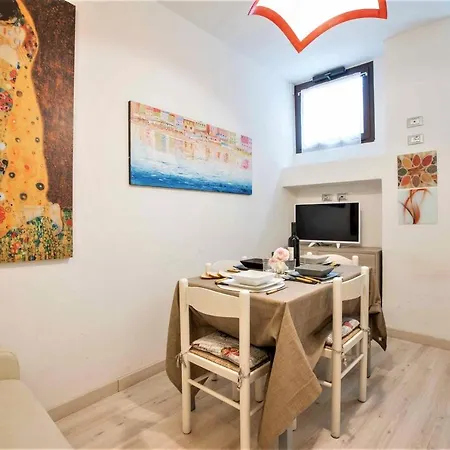Casa Angerin 2 - 100m From Sea- Happy شقة *